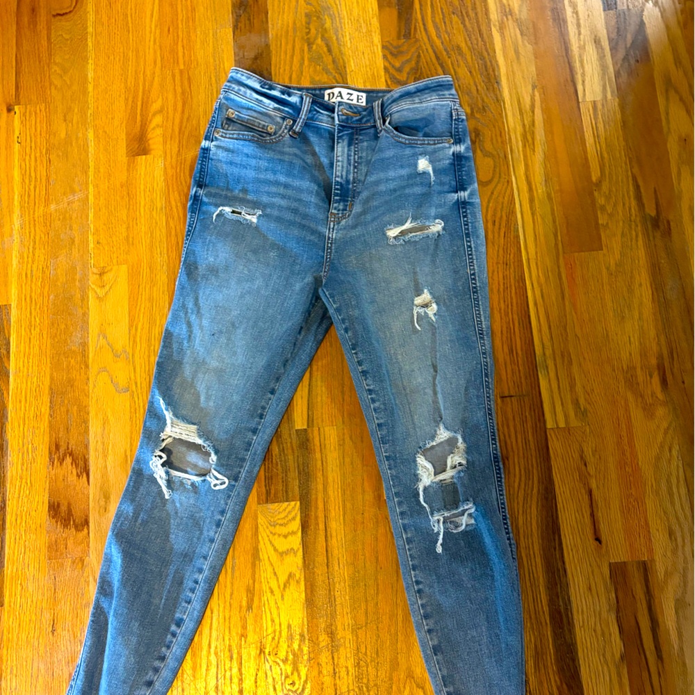 Daze distressed straight leg jeans